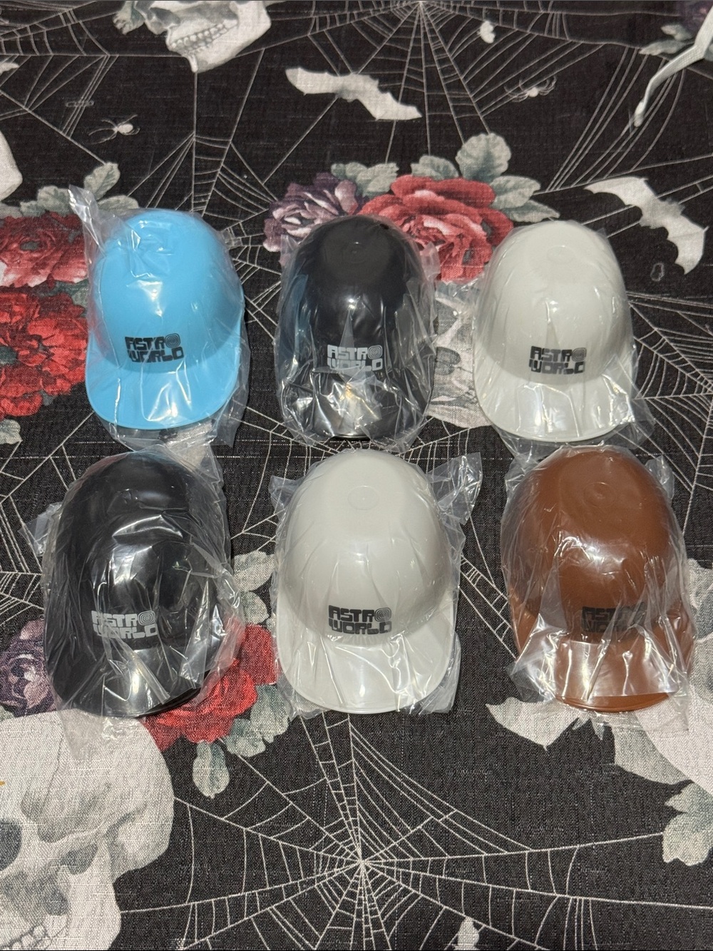 NEW 2021 TRAVIS SCOTT ASTROWORLD PLASTIC ICE CREAM BOWLS SAUCE DISH CACTUS JACK